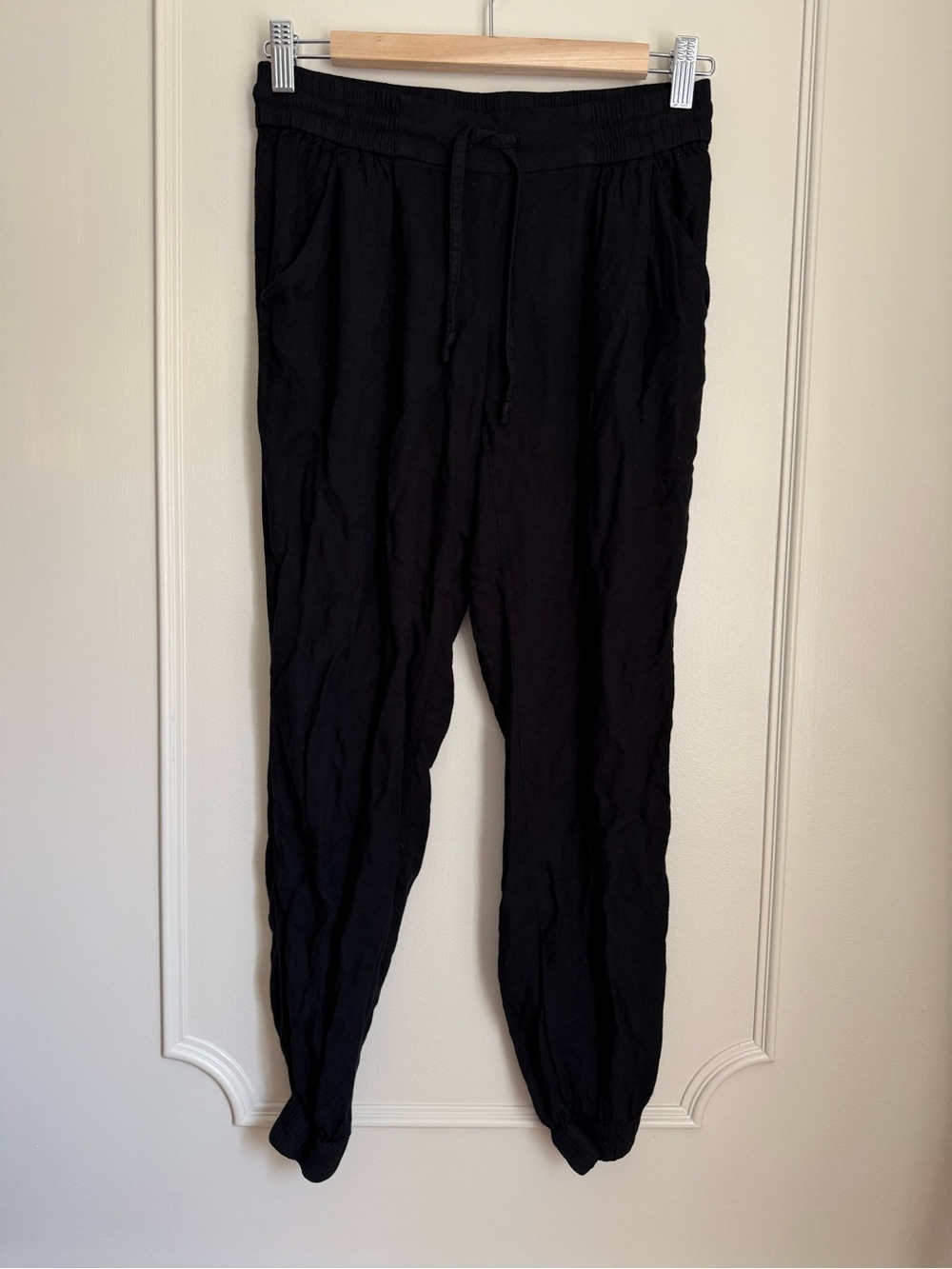 Talula Black Jogger Style Dress Pants